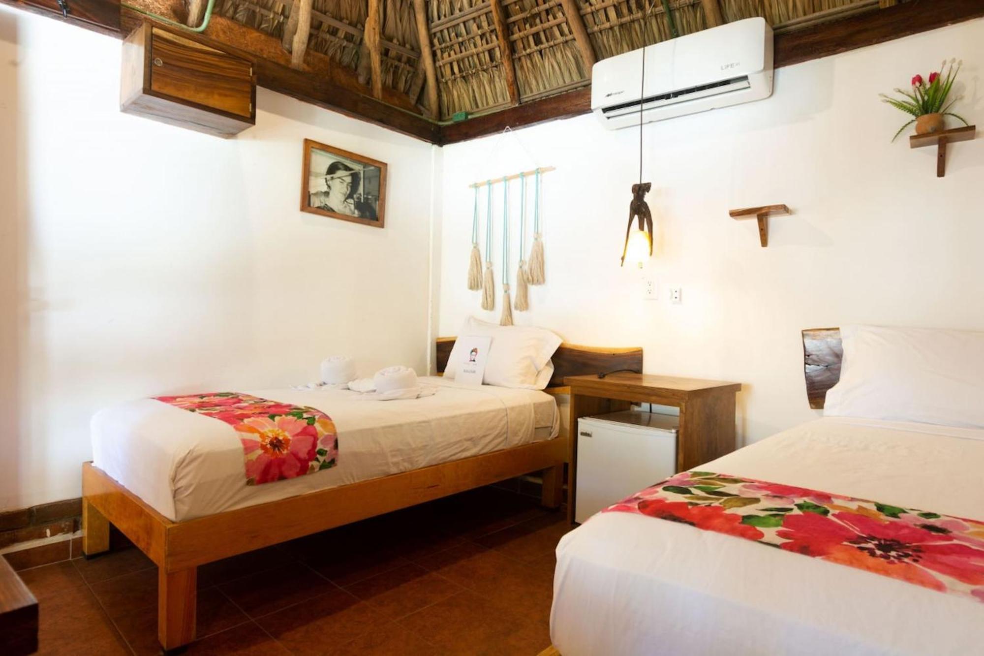 Frida Paradise Beach Hotel - Punta Zicatela Brisas de Zicatela ภายนอก รูปภาพ